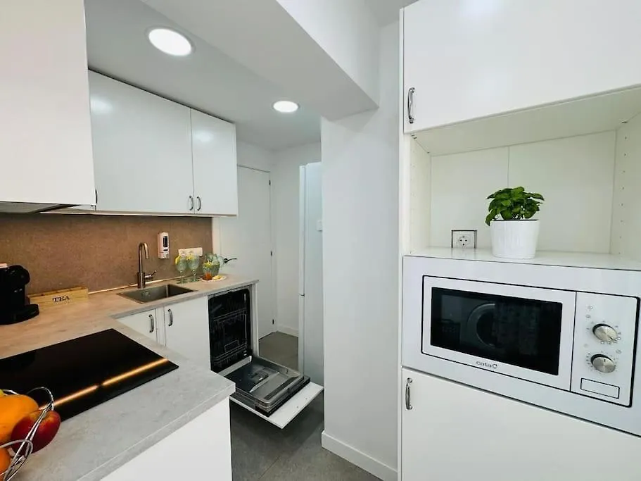 Apartment Ferienwohnung Increible Piso Al Lado Del Centro De Málaga